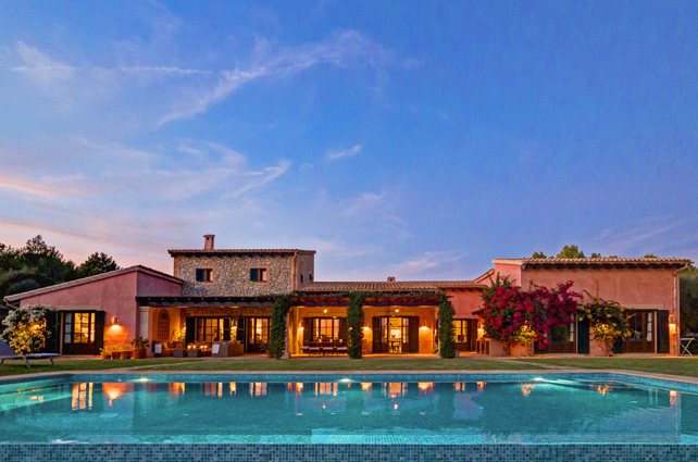 Finca estilo rústico con vistas panorámicas en Calvià