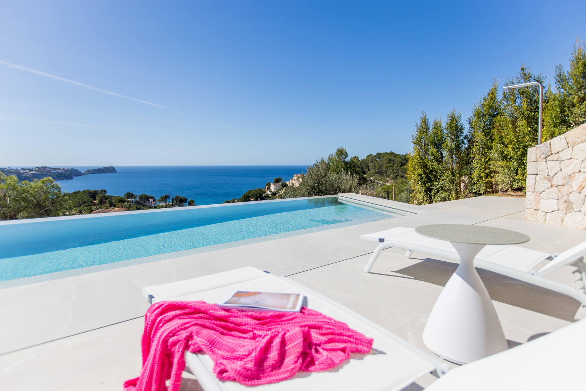 Villa a estrenar con inmejorables vistas al mar en las colinas de Costa de la Calma