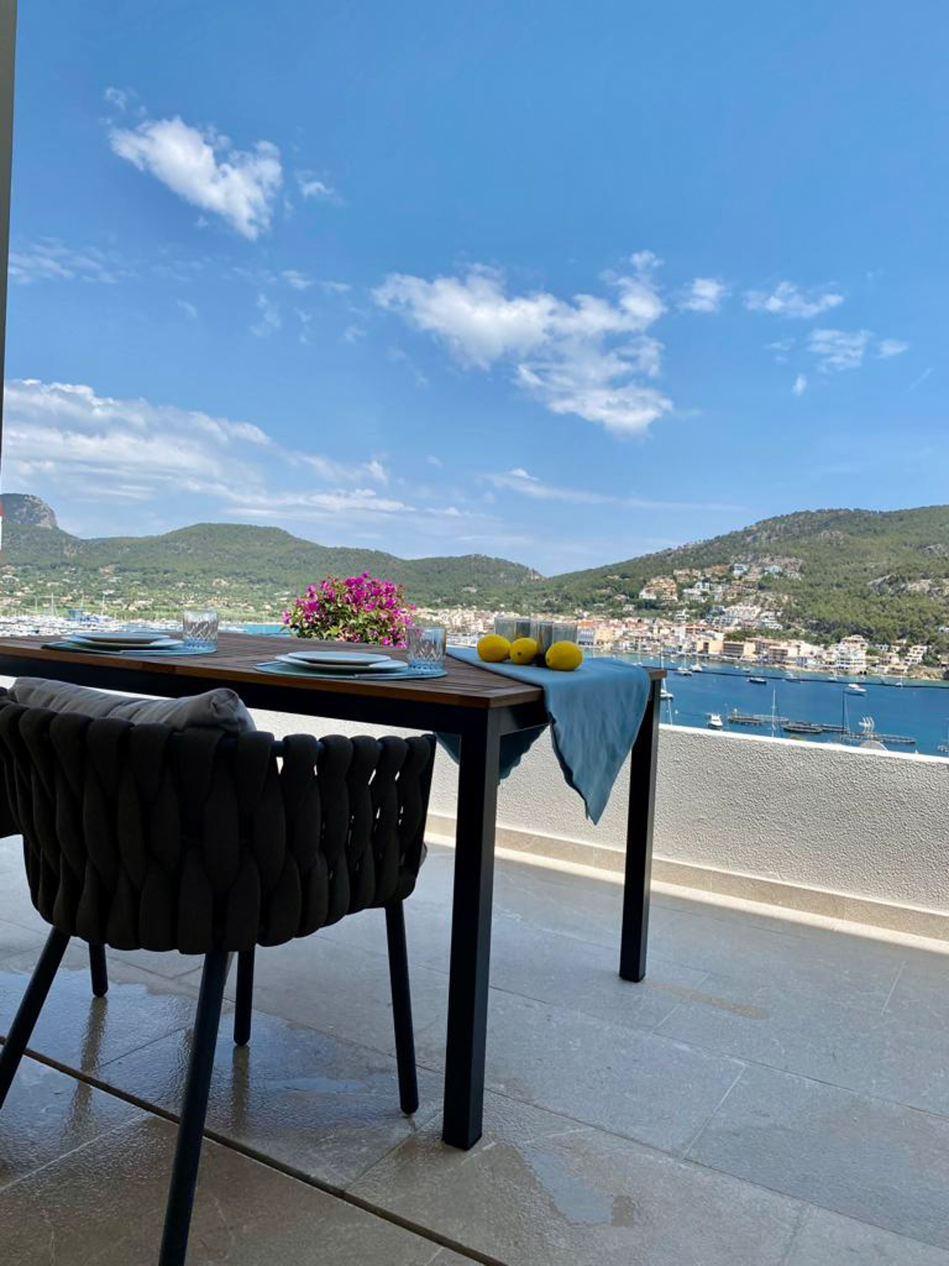 Fantástico apartamento con vistas al mar y una vista única al puerto de Port d'Andratx