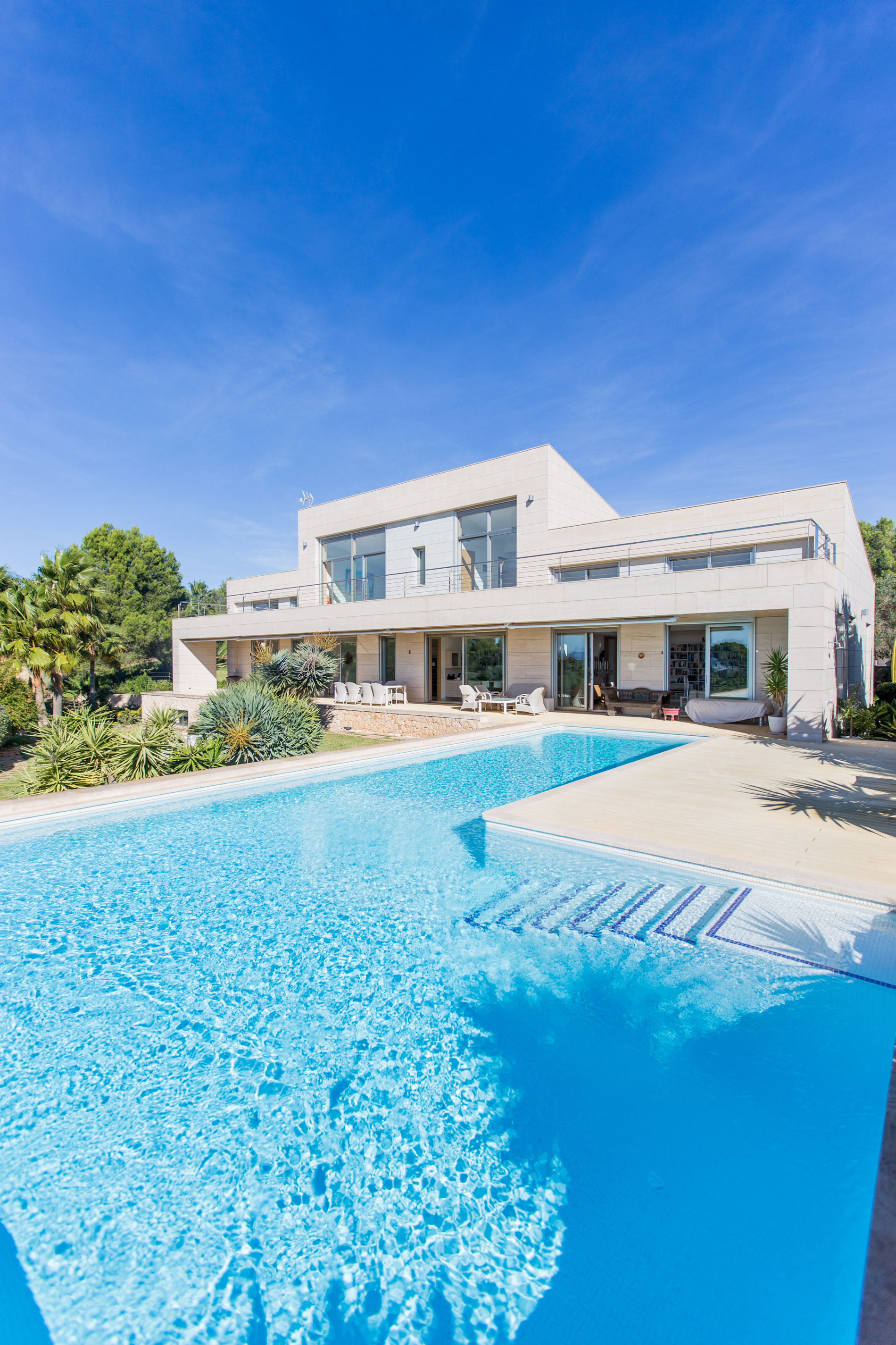 Bezaubernde Villa mit spektakulärer Aussicht in Puntiró, Palma