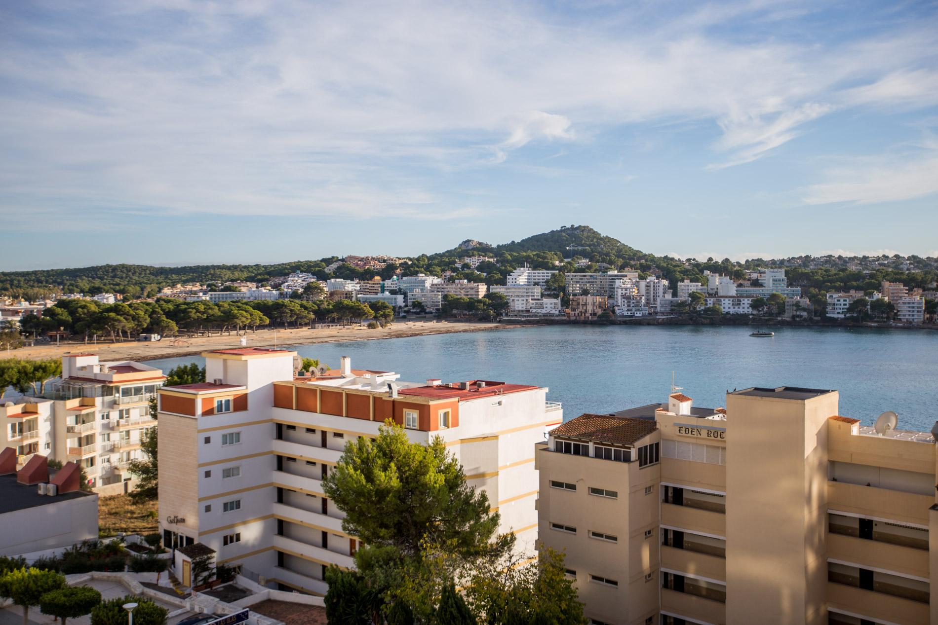 Piso reformado en alquiler, con vistas al mar en Santa Ponsa