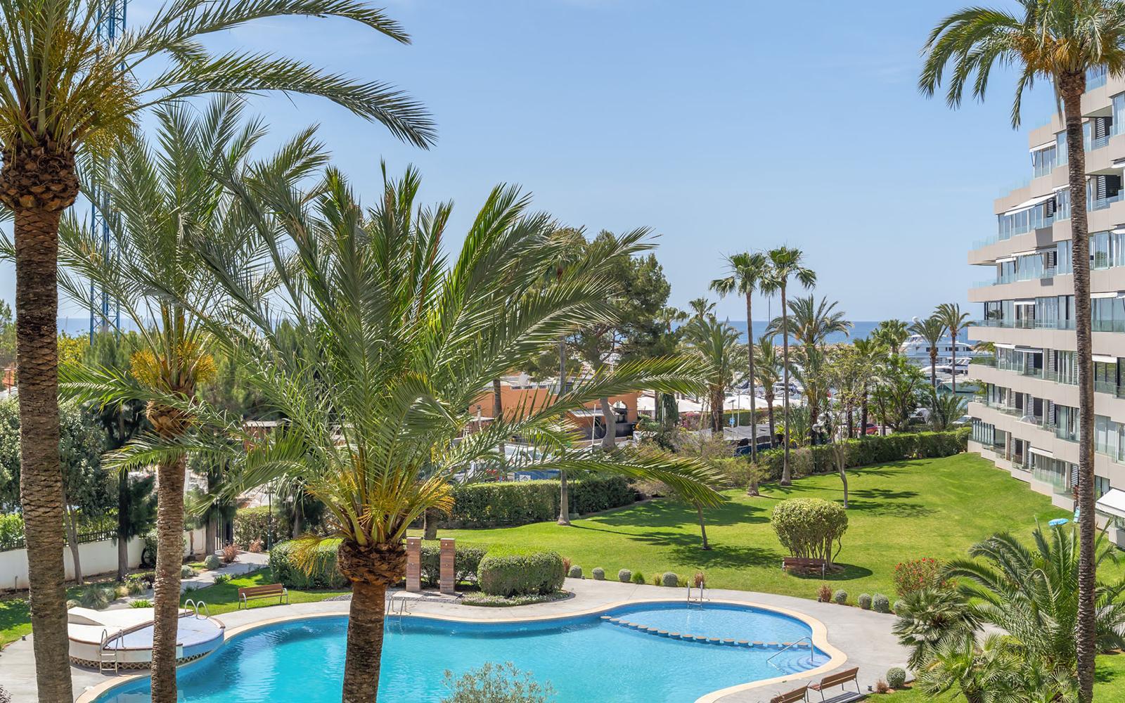 Apartment in the heart of the exclusive Puerto Portals marina