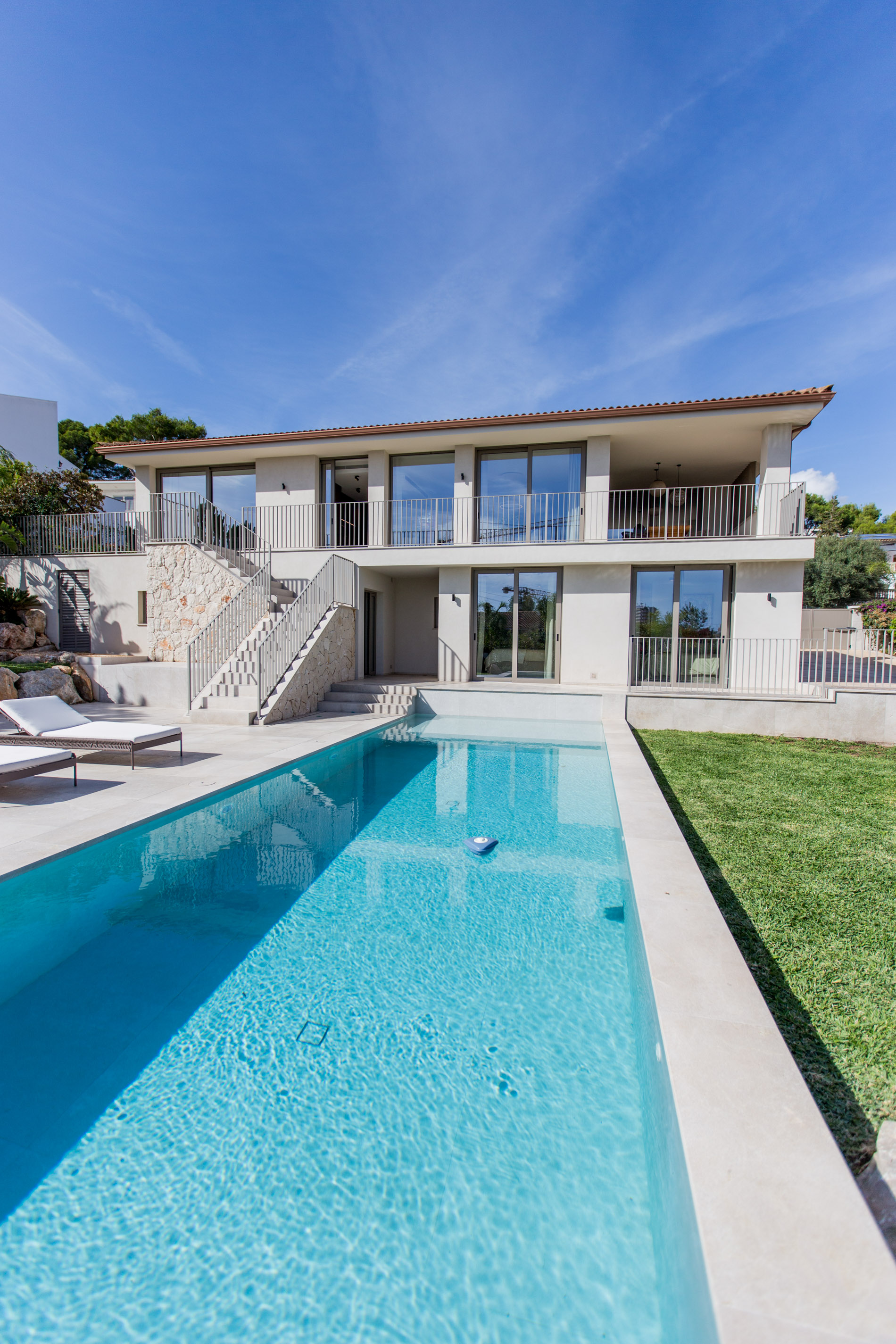 Tastefully renovated villa close to the beach in Palmanova