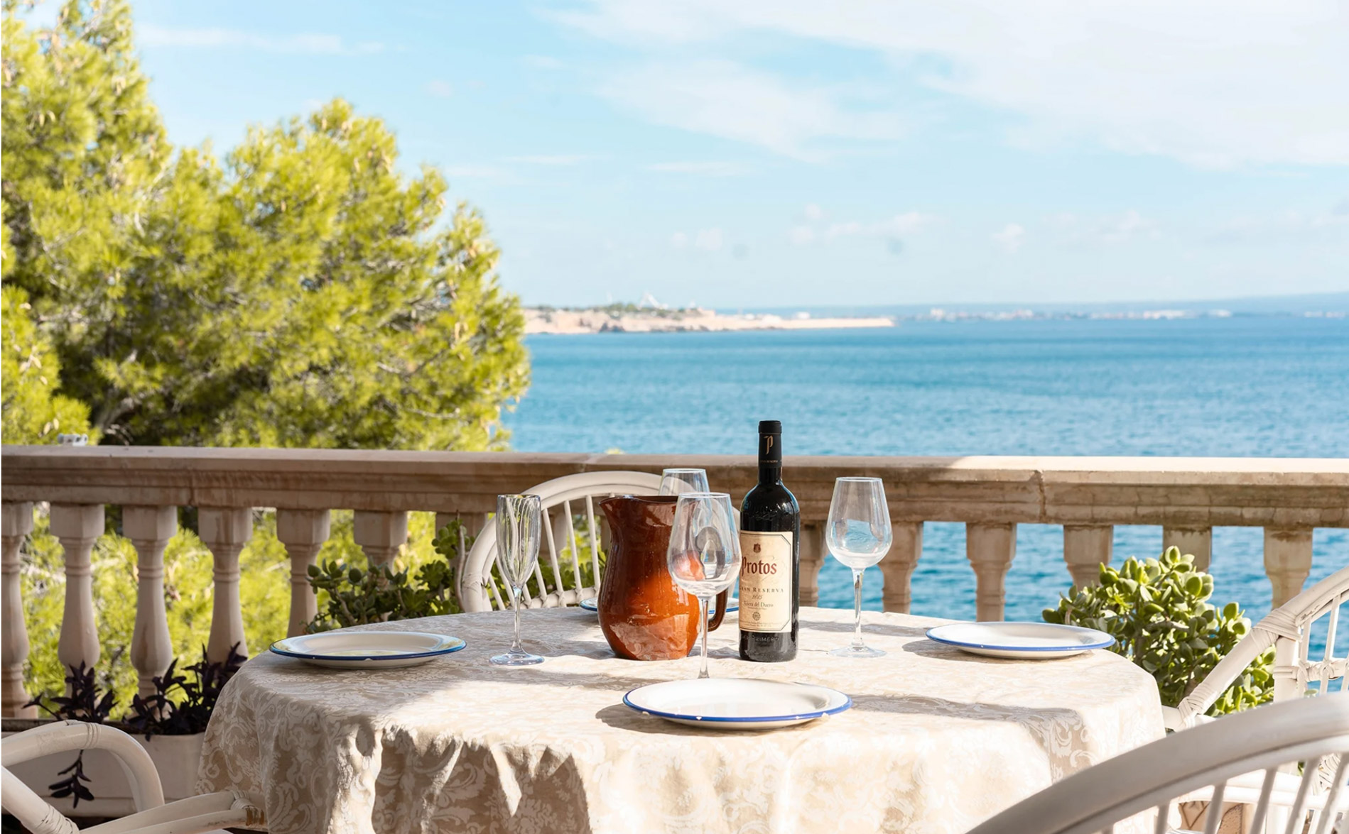 Apartamento en primera línea de mar en Illetas