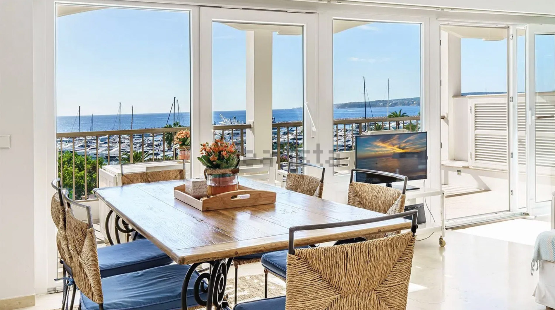 Apartamento con vistas panorámicas al puerto, Puerto Portals